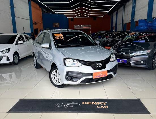 TOYOTA ETIOS 1.5 X PLUS 16V FLEX 4P AUTOMÁTICO